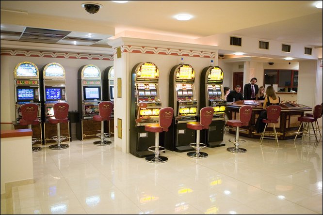 CasinoHenry07.jpg